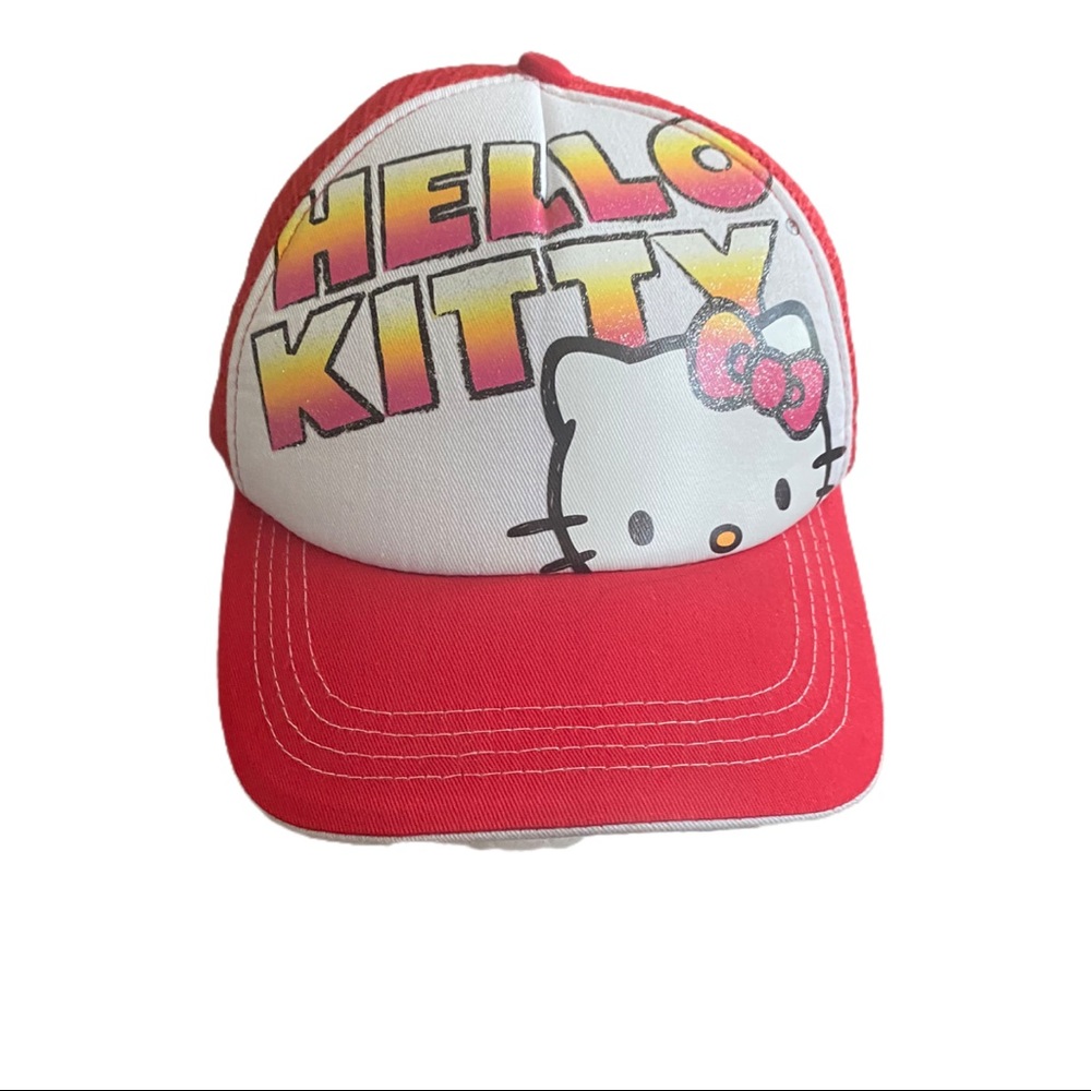 Hello Kitty hat